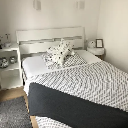 度假居 Tiny Haus Liederbach *